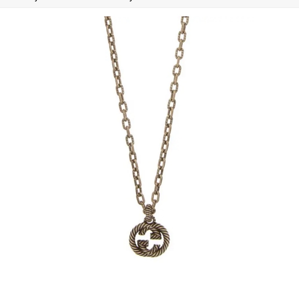 Gucci Gg Rope Engraved Sterling Silver
Necklace Mens Silver